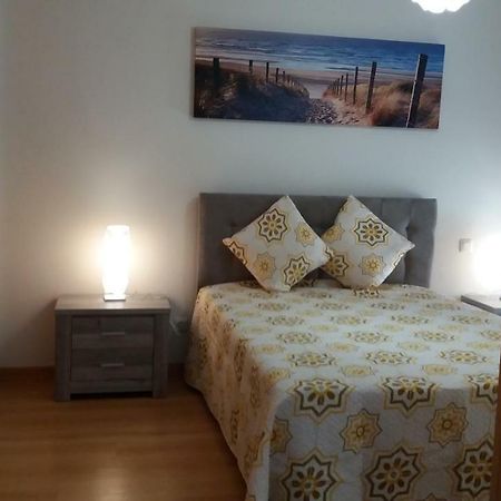 Apartamento Novo Com Piscina Ольян Экстерьер фото