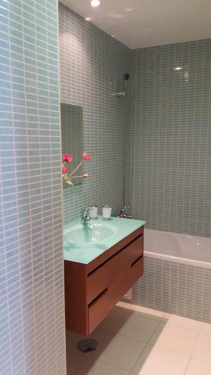 Apartamento Novo Com Piscina Ольян Экстерьер фото