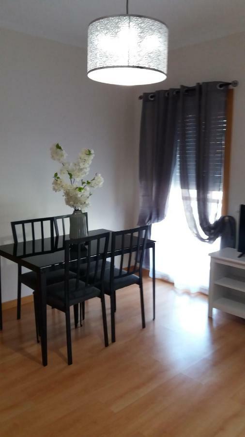 Apartamento Novo Com Piscina Ольян Экстерьер фото